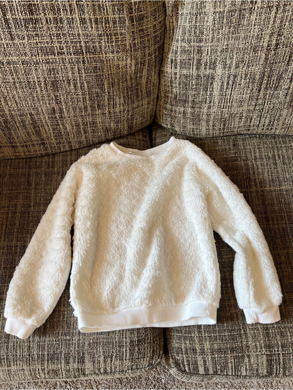 Juicy Couture White Sweater/Fleece
